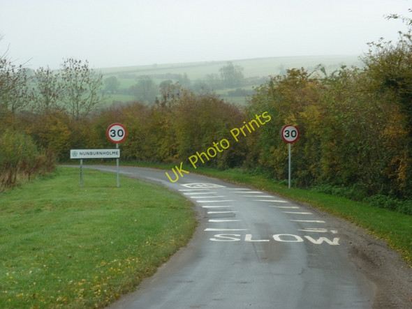 Photo 6"x4" Entering Nunburnholme Nunburnholme c2010