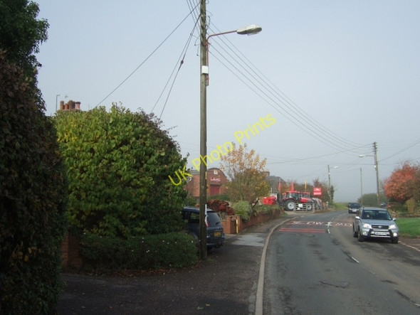 Photo 6"x4" The north end of Stoke Canon Stoke Canon c2010