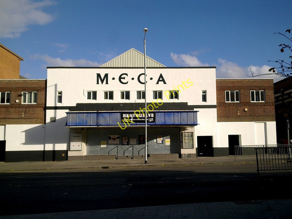 Photo 6"x4" M.E.C.A. Regent Circus, Swindon Swindon\/SU1685 c2010