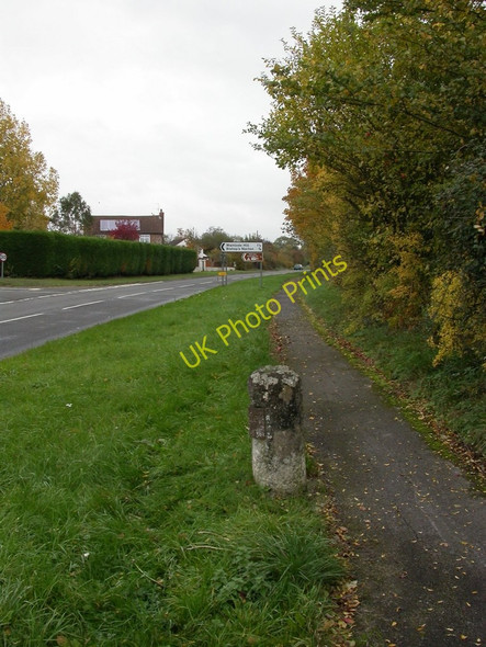 Photo 6"x4" Norton, milestone Norton\/SO8524 c2010