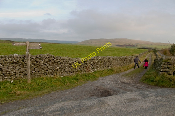Photo 6"x4" Lambert Lane Settle c2010