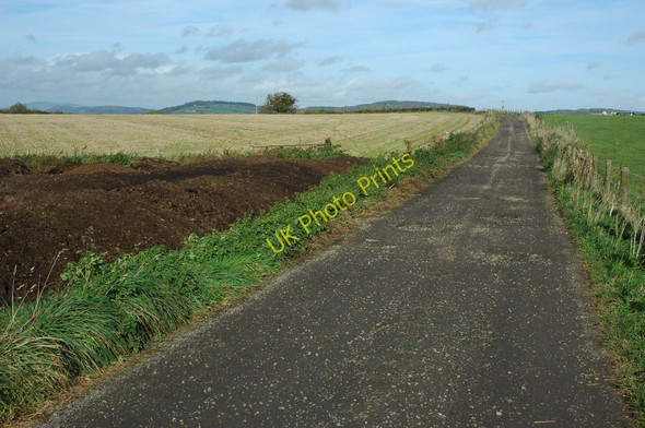 Photo 6"x4" Driveway to Lodges Barn Farm Wyegate Green c2010