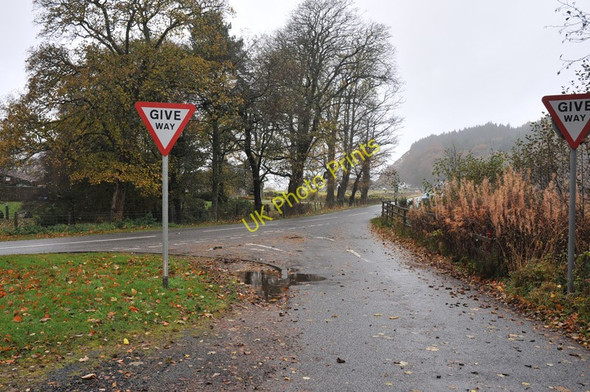 Photo 6"x4" Road junction at Ledaig Ledaig\/NM9037 c2010