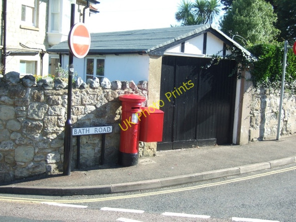 Photo 6"x4" The end of Bath Road, Ventnor Ventnor c2010
