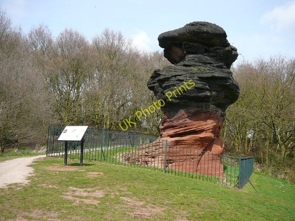 Photo 6"x4" Hemlock Stone on Stapleford Hill Stapleford\/SK5037 c2010