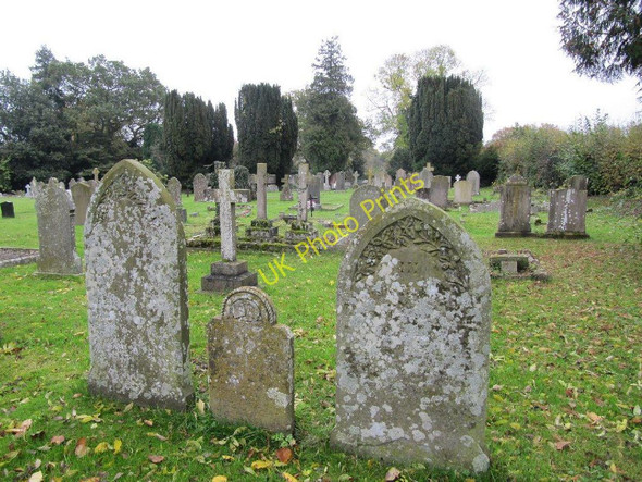 Photo 6"x4" Graveyard at St Mary the Virgin Pembridge c2010