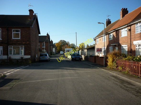Photo 6"x4" Bank Road or Bungalow Road Selby c2010
