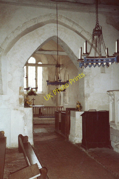 Photo 6"x4" Interior of St. Michael's, Up Marden, West Sussex Up Marden c1989