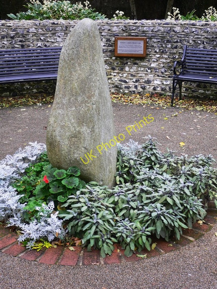 Photo 6"x4" The centrepiece of the Sensory Garden in Priory Park Chichester c2010