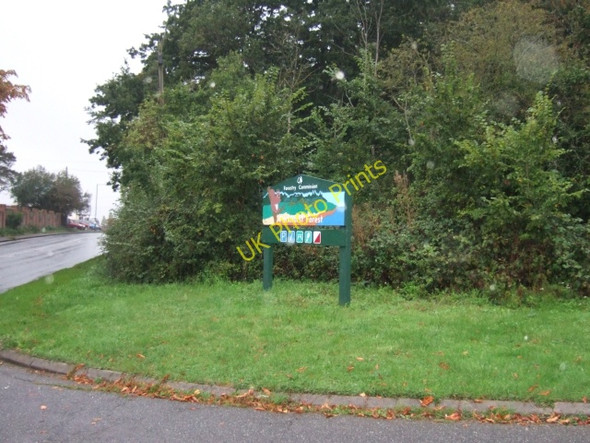 Photo 6"x4" Sign outside Parkhurst Forest Newport\/SZ4988 c2010