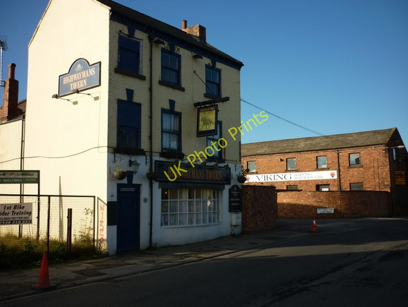Photo 6"x4" The Highwaymans Tavern on Ousegate, Selby Selby c2010
