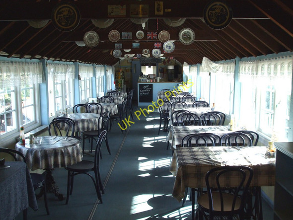 Photo 6"x4" Willow Cafe Battlesbridge c2010
