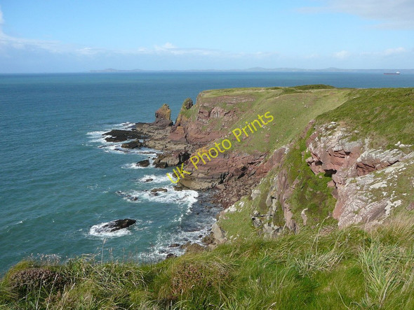 Photo 6"x4" Coastal scenery south of Tower Point St Brides\/SM7910 c2010
