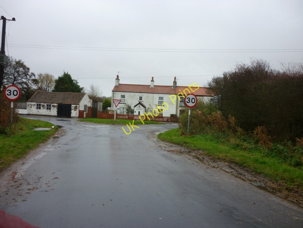 Photo 6"x4" Looking towards Main Road, Holmpton Holmpton c2010