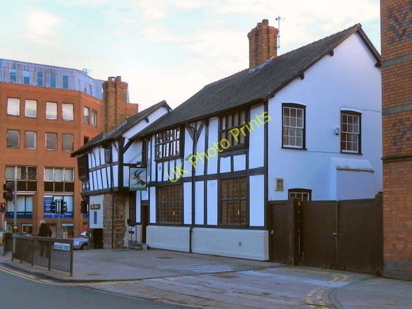 Photo 6"x4" The Falcon Chester c2010