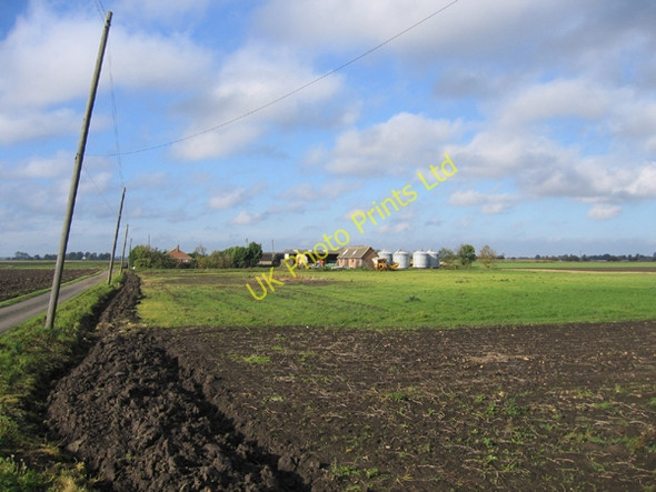 Photo 6"x4" Fenland smallholding, Newborough Fen, Peterborough Nene Terrace c2005