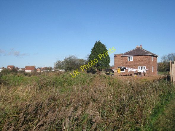 Photo 6"x4" Cottage on Warth Lane Skegness c2010