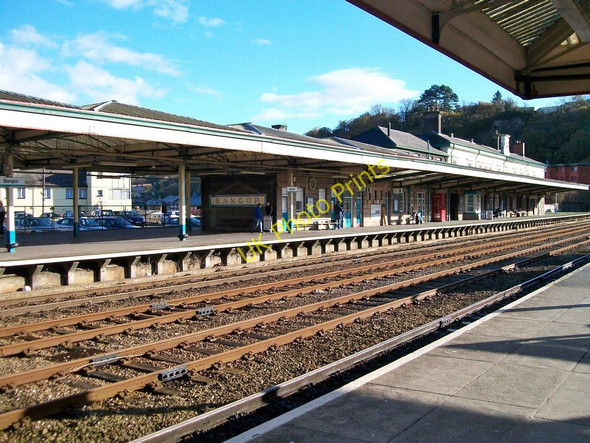 Photo 6"x4" Bangor (Gwynedd) Railway Station Bangor\/SH5771 c2010