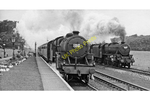 Photo 6"x4" Up expresses racing at Salwick Lea Town c1959
