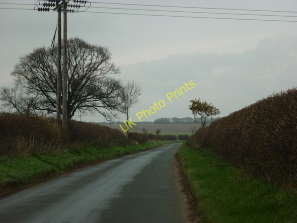 Photo 6"x4" Rudston Road Burton Agnes c2010