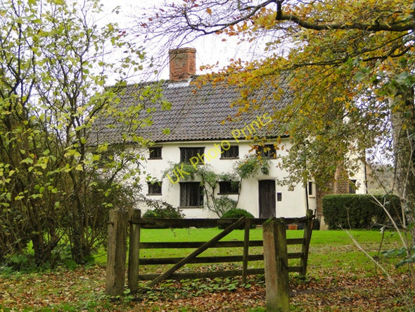 Photo 6"x4" Country cottage in Frostenden Clay Common c2010