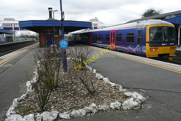 Photo 6"x4" Twyford railway station Twyford\/SU7975 c2010 P2
