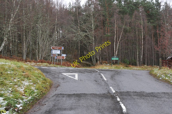 Photo 6"x4" Road junction near Loch Insh Kincraig\/NH8305 c2010