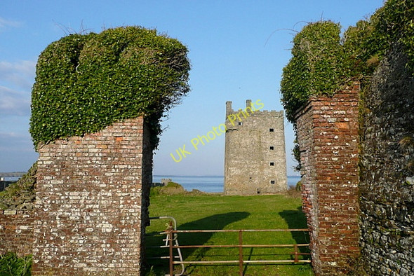 Photo 6"x4" Carrigaholt Castle Carrigaholt c2010
