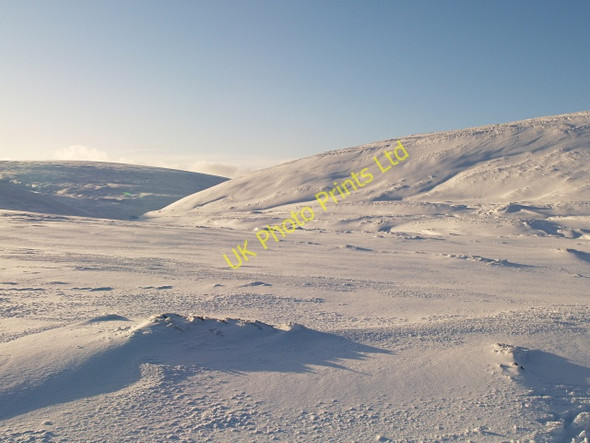 Photo 6"x4" Cairngorm snow scene A' Bhuidheanach\/NN6579 c2008
