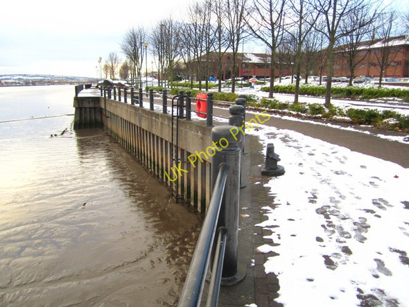 Photo 6"x4" Riverside path, Newcastle Business Park Newcastle upon Tyne c2010