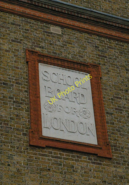 Photo 6"x4" Lavender Hill School (detail) Battersea c2009