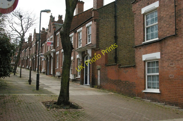 Photo 6"x4" Lavender Hill: Town Hall Road Battersea c2009