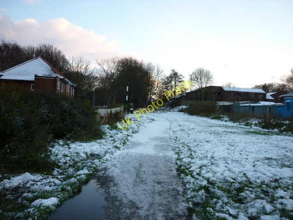Photo 6"x4" A cycle path leading to the town centre Scarborough\/TA0388 c2010