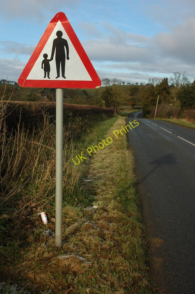 Photo 6"x4" Pedestrians in road ahead Bayton Common c2010