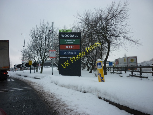Photo 6"x4" Welcome to Woodall, but you cannot stop High Moor\/SK4680 c2010