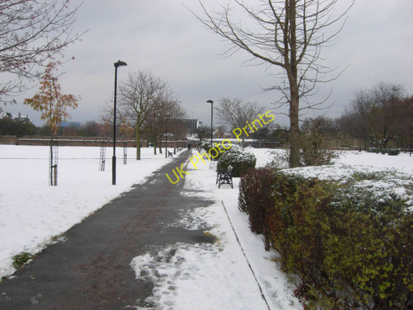 Photo 6"x4" Haggerston Park Bethnal Green c2010