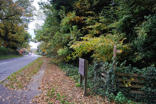 Photo 6"x4" Footpath sign off Powdermill Lane, Catsfield Battle\/TQ7416 c2010