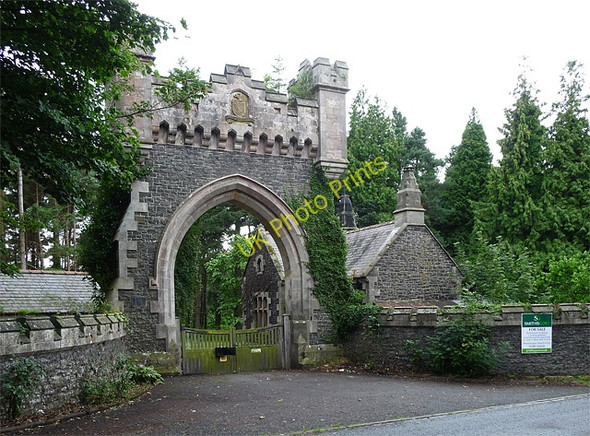 Photo 6"x4" Lodge and gateway near Belford Middleton\/NU1035 c2010
