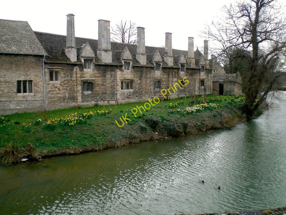 Photo 6"x4" Lord Burghley's Hospital, Stamford, seen from the Town Bridge Stamford\/TF0207 c2008