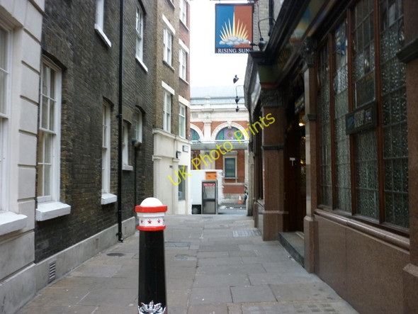 Photo 6"x4" Rising Sun Court, Smithfield London c2010