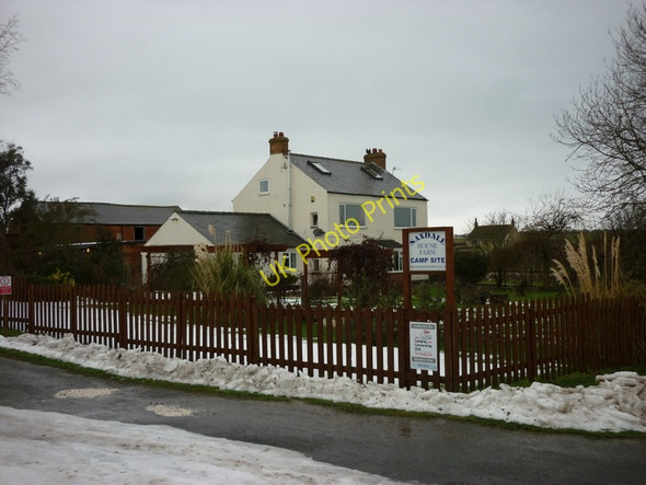 Photo 6"x4" Saxdale House Farm & Caravan Site Hunmanby c2010