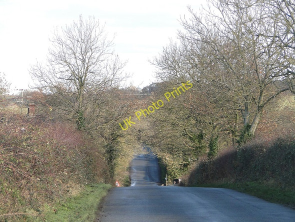 Photo 6"x4" Dip in the road Huntingfield\/TM3374 c2010