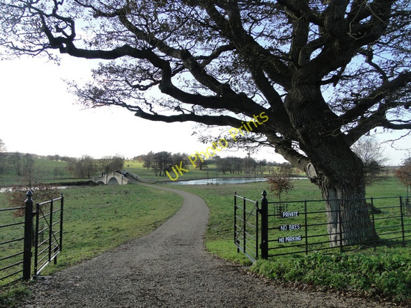 Photo 6"x4" The bridge over the lake at Heveningham Hall Walpole\/TM3674 c2010