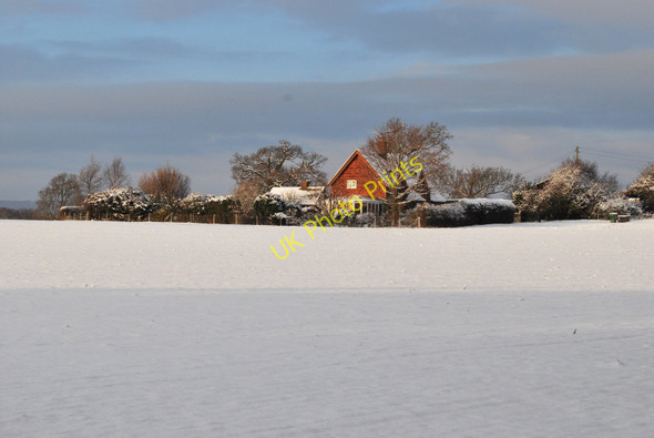 Photo 6"x4" House in snow scape Cinder Hill\/TQ5346 c2010