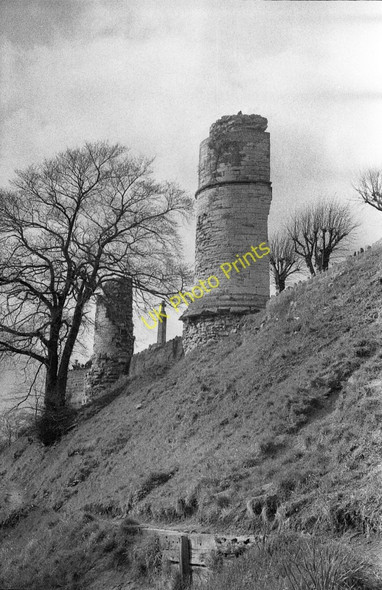 Photo 6"x4" Knaresborough Castle Knaresborough c1972