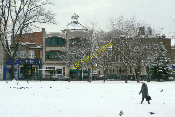 Photo 6"x4" Turnham Green Chiswick c2010