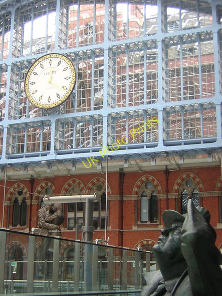 Photo 6"x4" St Pancras International London c2009
