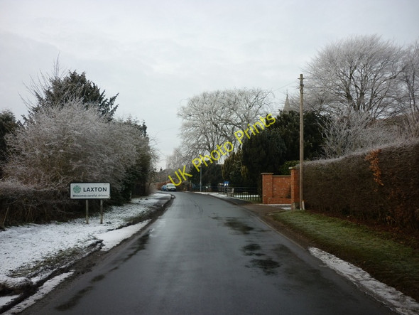 Photo 6"x4" Entering Laxton, East Yorkshire Laxton\/SE7925 c2010