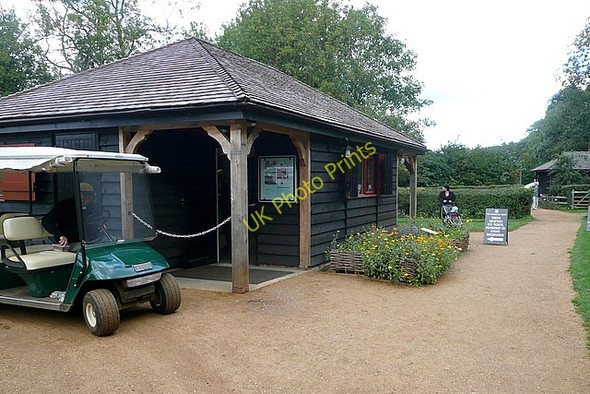 Photo 6"x4" The Vyne, entrance from car park Cufaude c2010