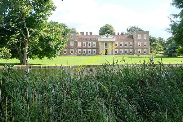 Photo 6"x4" The Vyne, across the lake Cufaude c2010